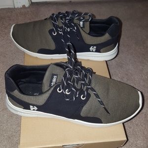 Etnies Scout XT's